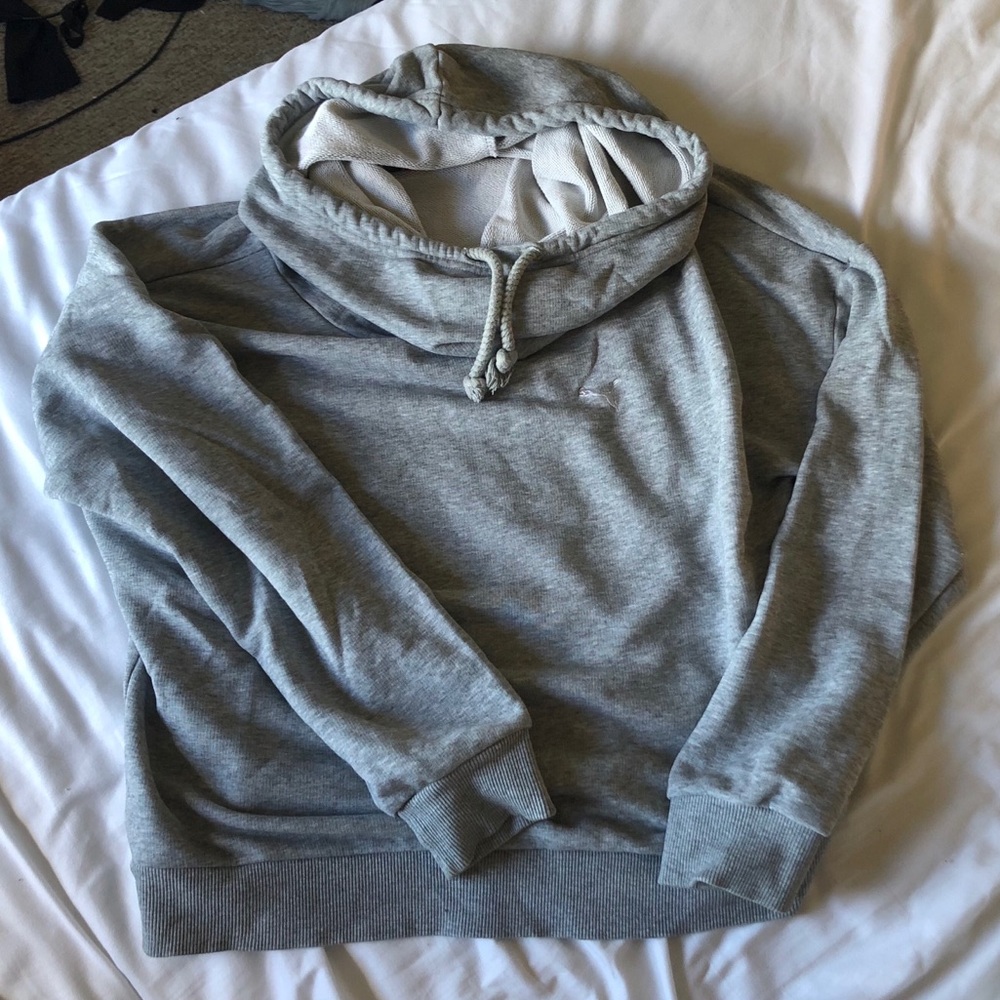 Puma Sweatshirt